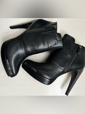 Hervé Léger Platform Ankle Boots Black Leather Metal Toe Heel 8.5 NWOT
